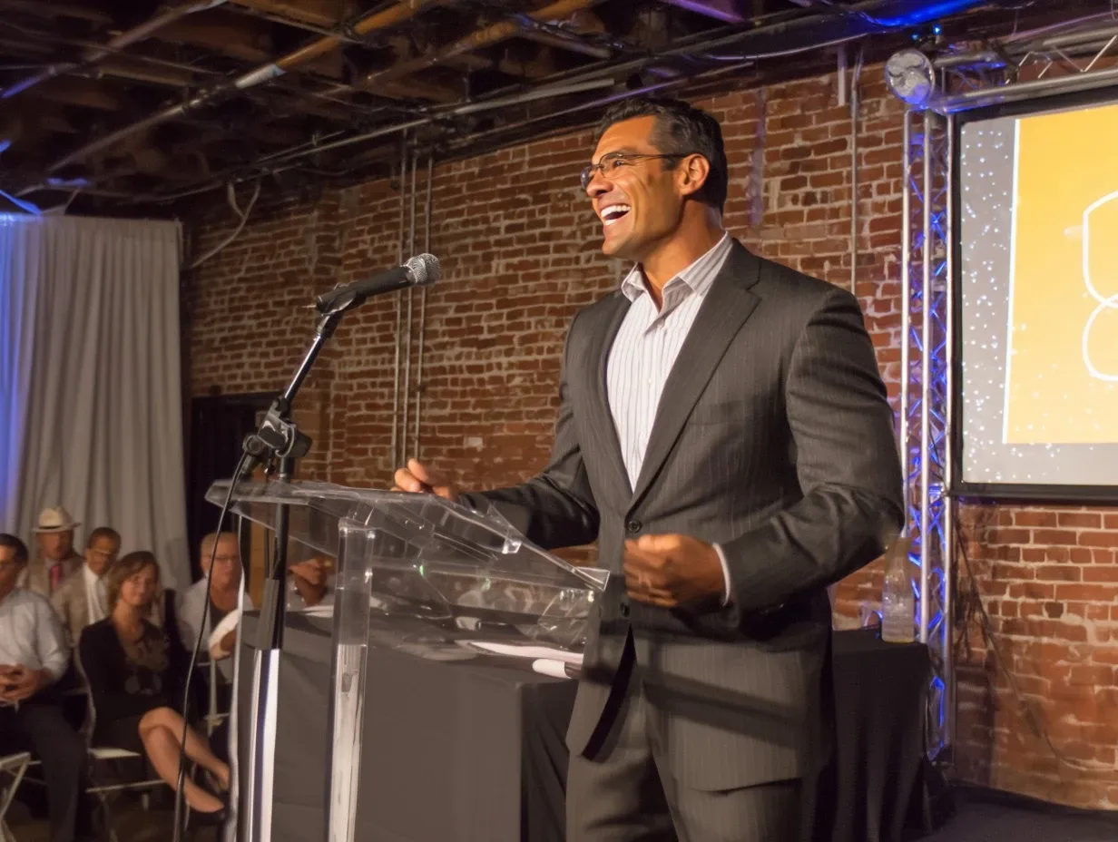 Find a professional auctioneer who can increase your auction revenue.