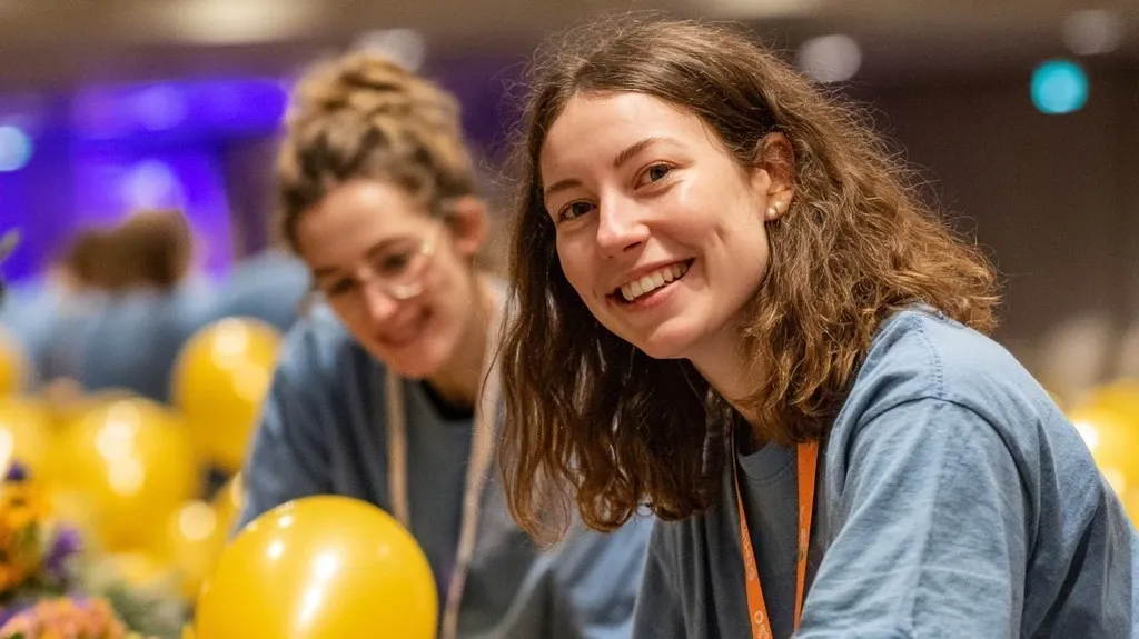 How to Plan Your Charity Auction (Plus  Pre-Auction Checklist)